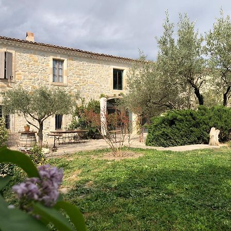 Bed and Breakfast Le Coing Des Vignes Mauressargues Exterior foto