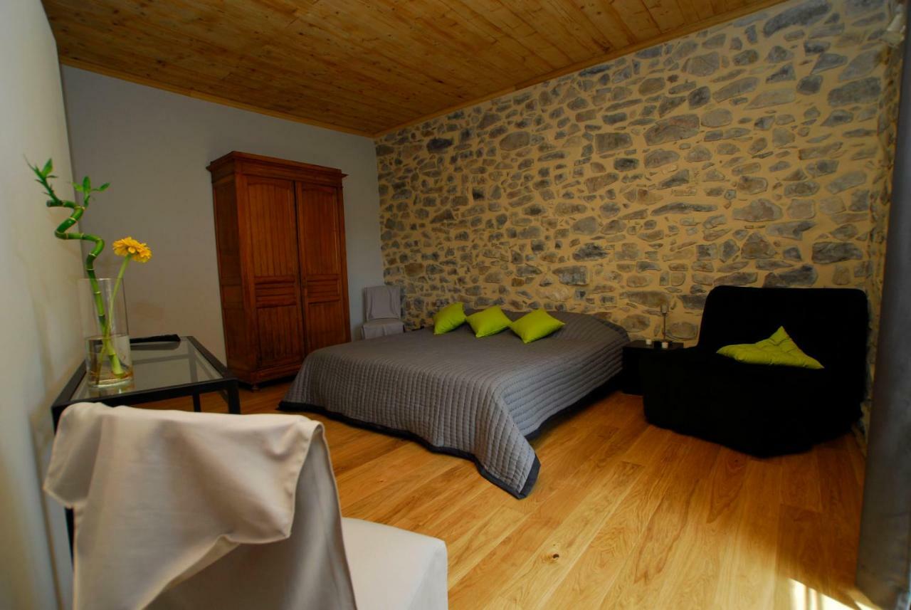 Bed and Breakfast Le Coing Des Vignes Mauressargues Exterior foto