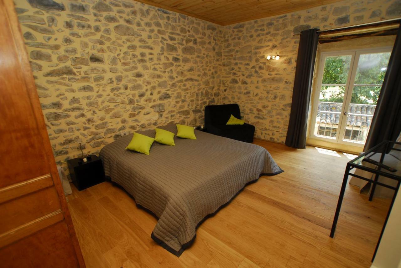 Bed and Breakfast Le Coing Des Vignes Mauressargues Exterior foto